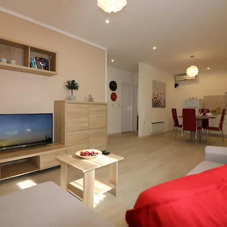 Melisa 6 Holiday home